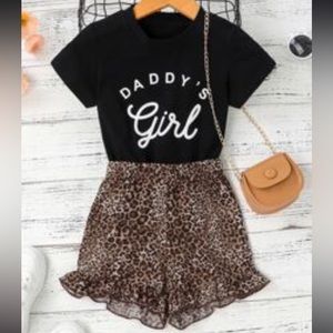 Little girls two piece set worn once excellent condition size 7y